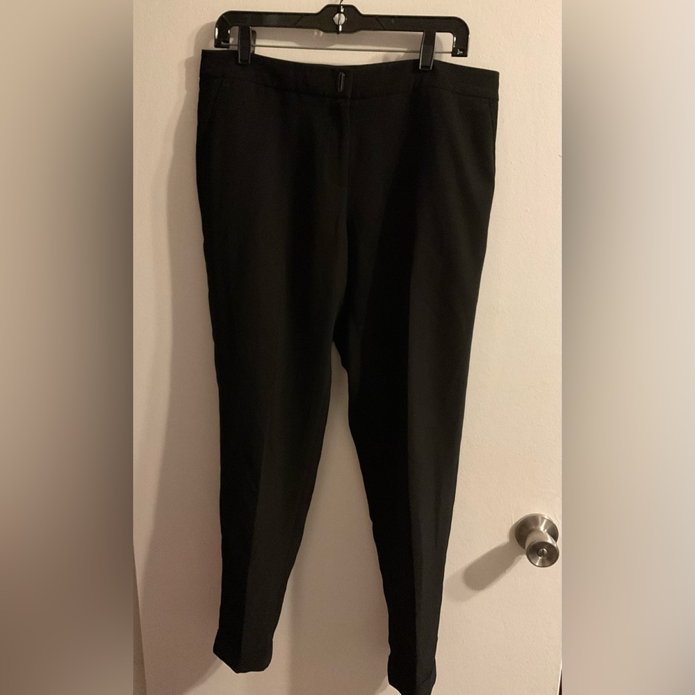 White House Black Market Size 8 Pant Black
